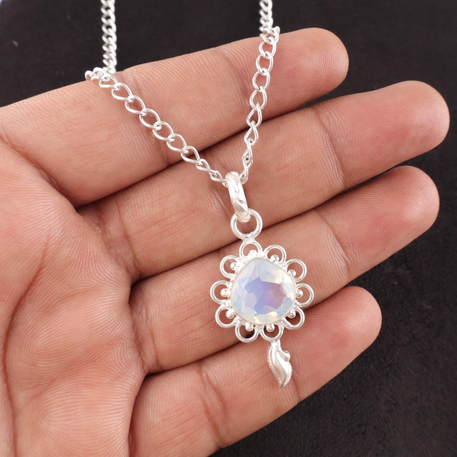 

Сердце Молочный Опал Драгоценный камень Серебро 925 пробы Бохо День сестер Уникальная подвеска PP-4-14