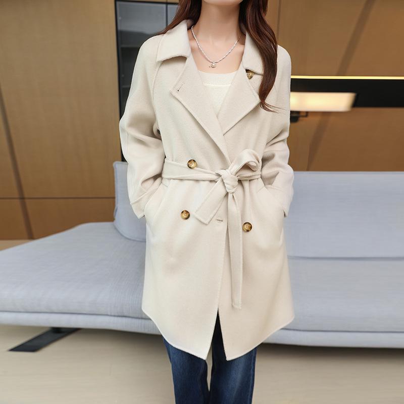 Women's Plus Size Double-Breasted Wool Overcoat with Suit Collar