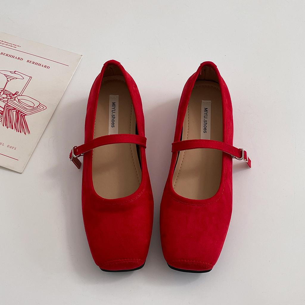 Red retro square head inner height increase shallow mouth flat-soled single shoes women's summer 2025 new skirt soft-soled Mary Jane shoes