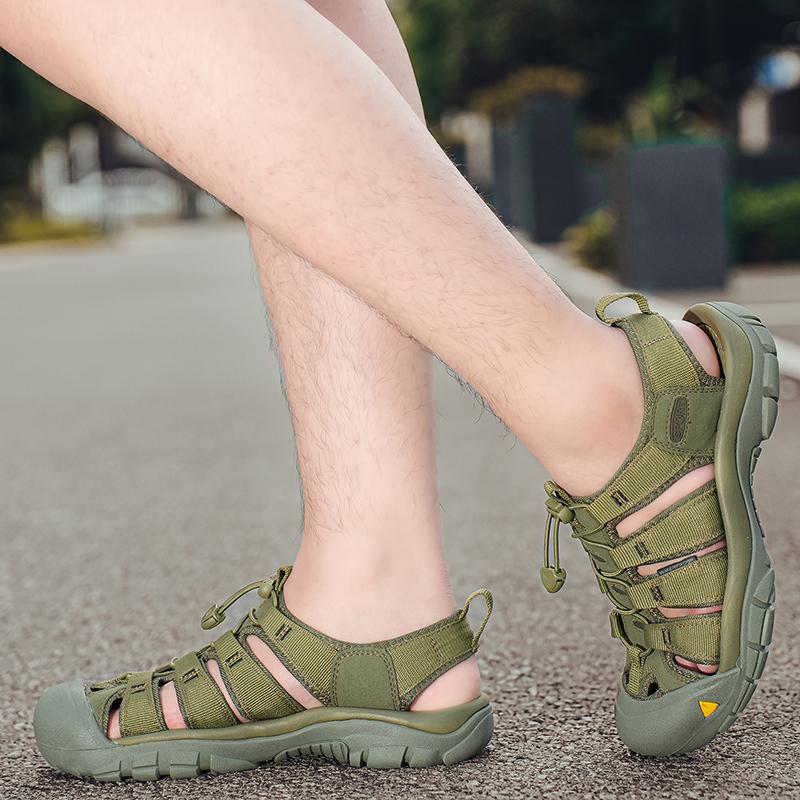 Fashion Summer Non-slip Beach Shoes Fashion  High-quality Sneakers Men Walking Mountaineering Travel Shoes Outdoor Leather Men's Sandals