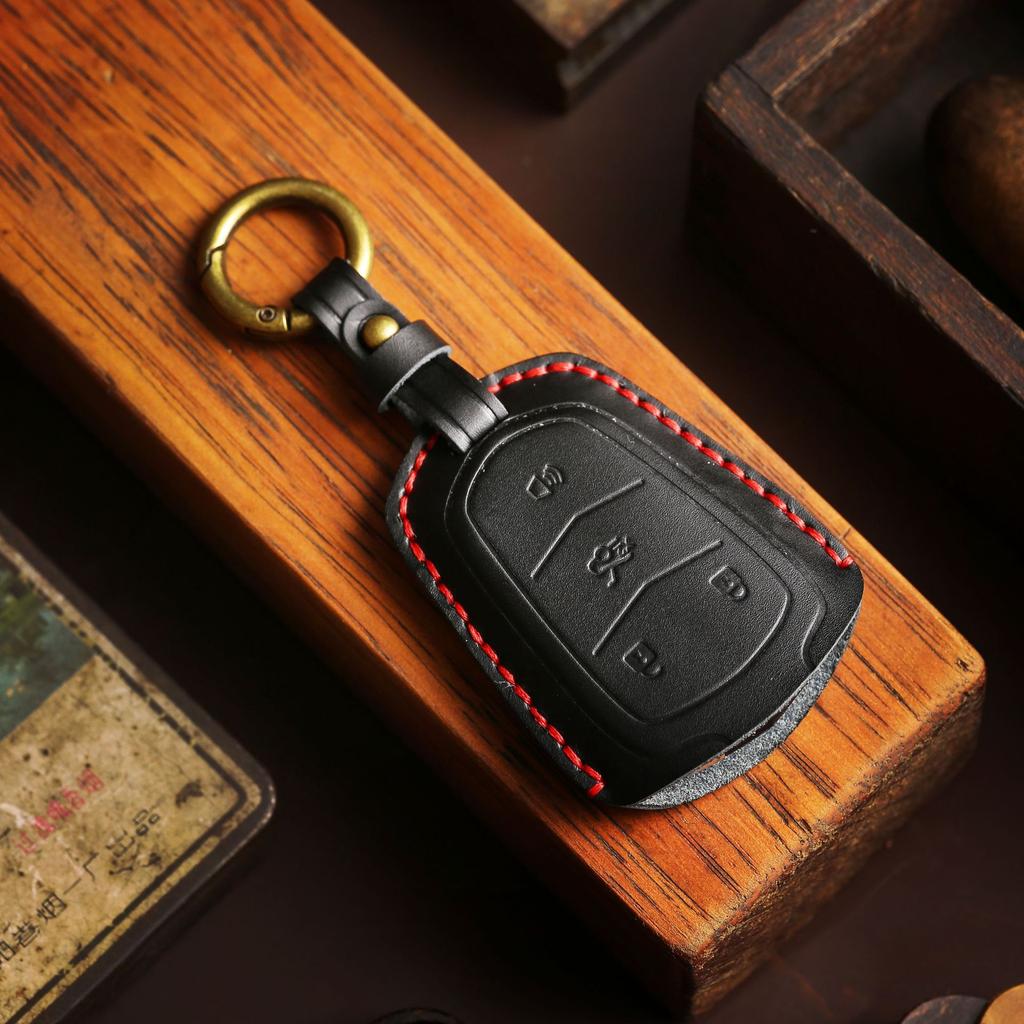 Car key cover is suitable for Cadillac key case CT4 genuine leather xt4 Crazy Horse leather car key cover purely handmade