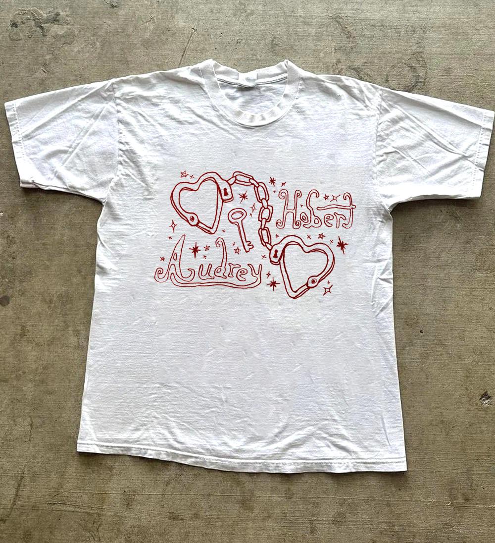 Hot Audrey Hobert Singer White For Fans S to 5XL Concert Shirt SN754 XL