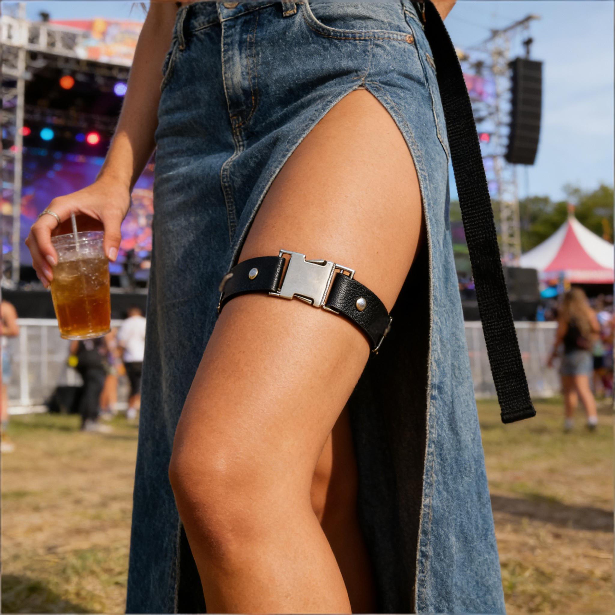 Women PU Leather Garters Buckle Leg Ring Belt Punk Elastic Thigh Ring Garters Adjustable