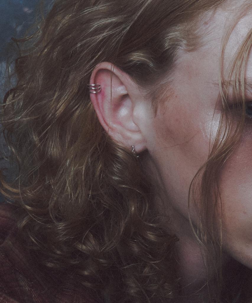 Thestillroom [Silver] #E2540 Line Earcuff
