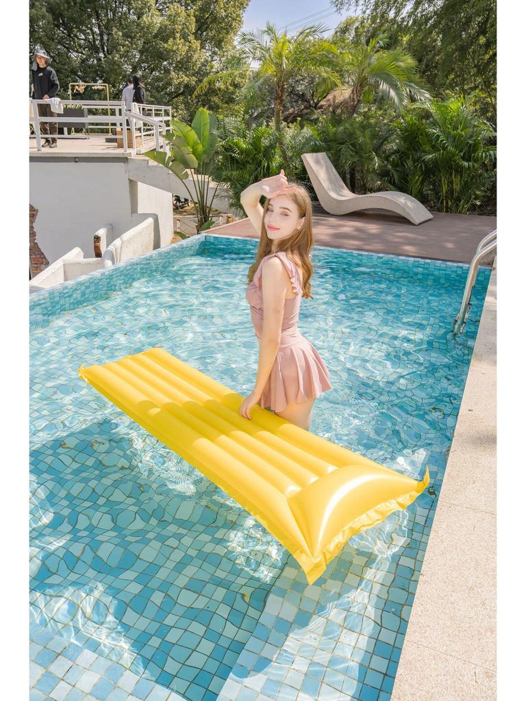Xiaolü Inflatable Water Lounger: Foldable PVC Floating Bed for Adults