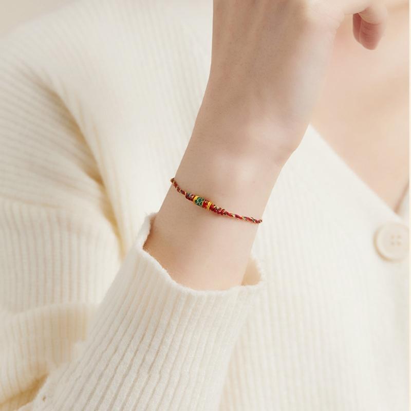 Handwoven Drawable Bracelet Minimalist Cotton Rope Handchain with Kois Fish Pendant Versatile Jewelry for All Occasion