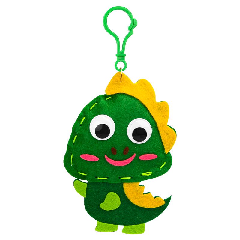 

DIY Cartoon Animal Pendant Craft Kit for Kids: Fun and Creative Non-woven Sewing Materials