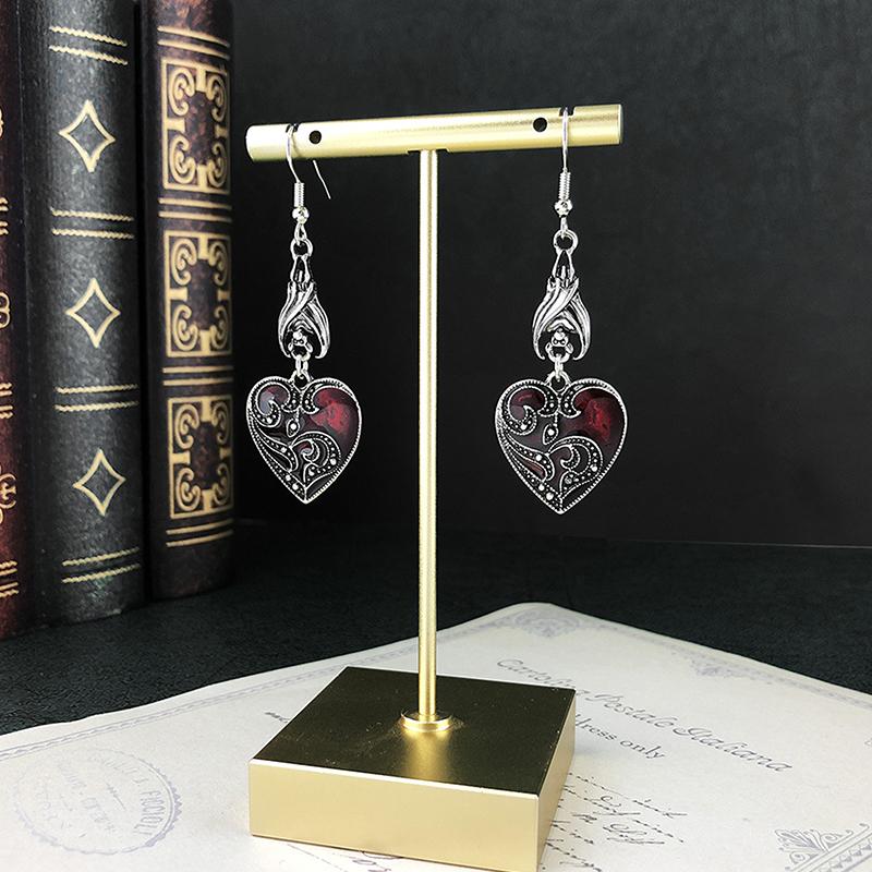 1Pair Gothic Earrings Personality Bats Heart-Shaped Earrings Halloween Jewelry