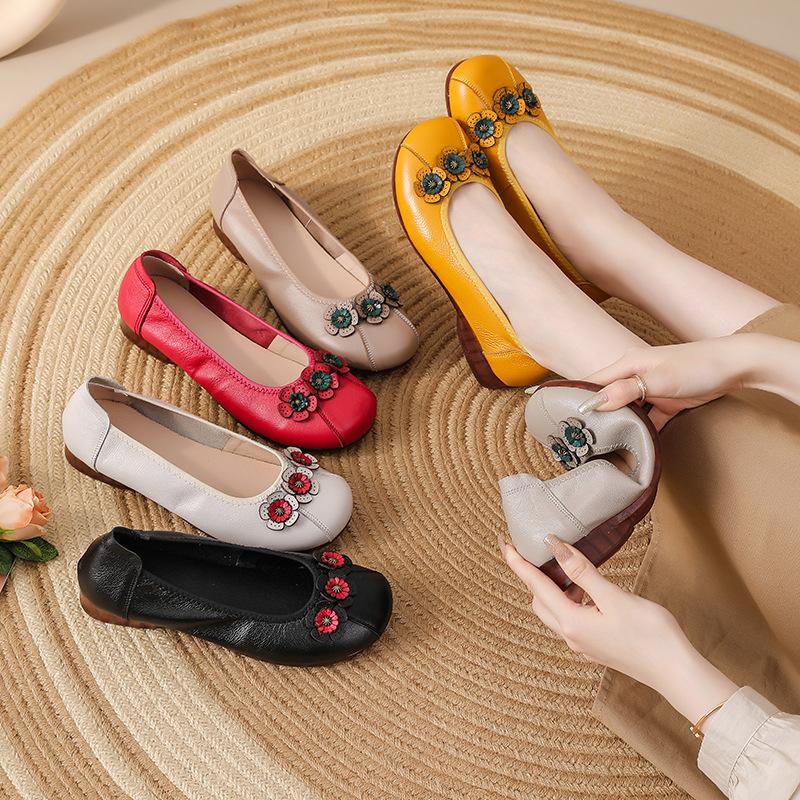 Fashion Newest floral real leather flats women's shallow mouth shoes woman flat heel moccasins ladies soft vintage driving flats loafers