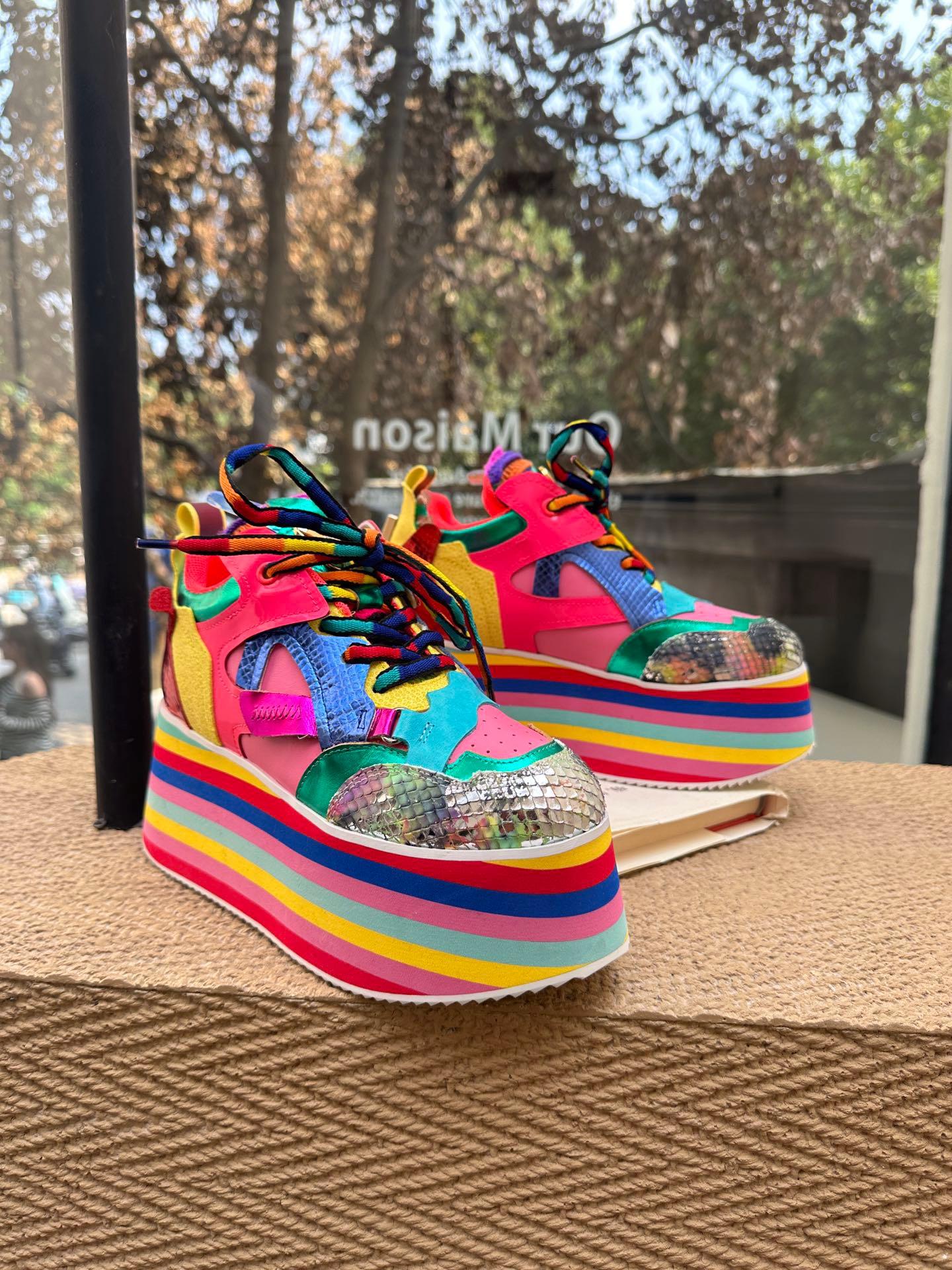 

Весна Осень Новые Женские Красочные Кроссовки Обувь на Высокой Платформе Каблуки Массивные Повседневные Папины Кроссовки Натуральная Кожа Толстая Подошва Мода 39