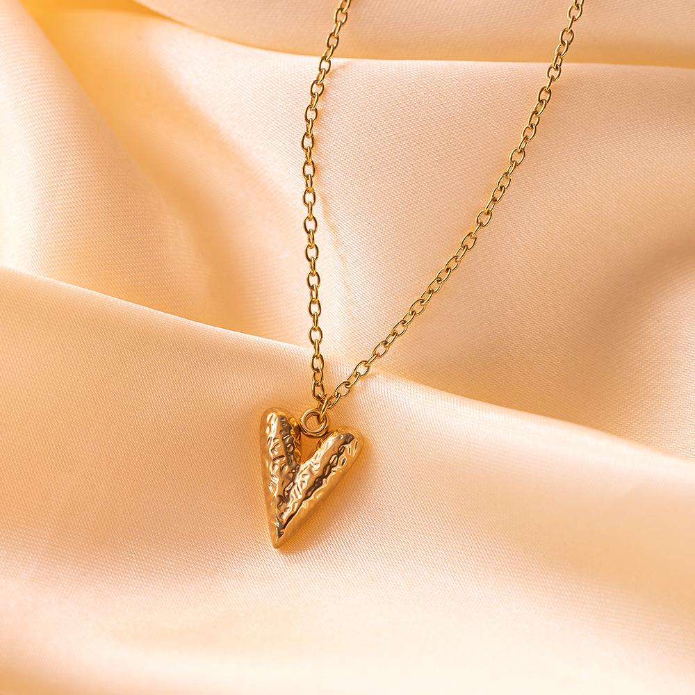 Retro Heart Necklace & 18K Gold-Plated Earrings - European & American Stylish Stainless Steel Jewelry