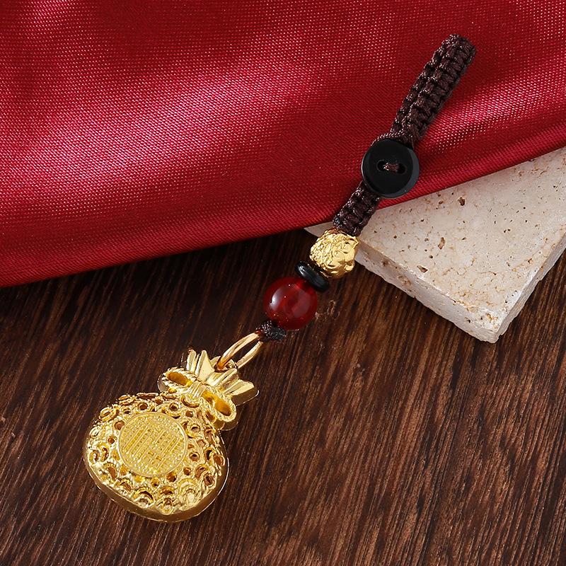 Vintage Gold Plated Brass Car Keychain Hollow Gourd Keychain Bag Charm Lucky Key Ring Jewelry
