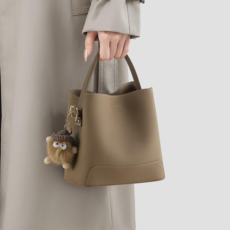 Bucket bag women's new autumn and winter women's bag large capacity versatile shoulder messenger bag handbag luggage