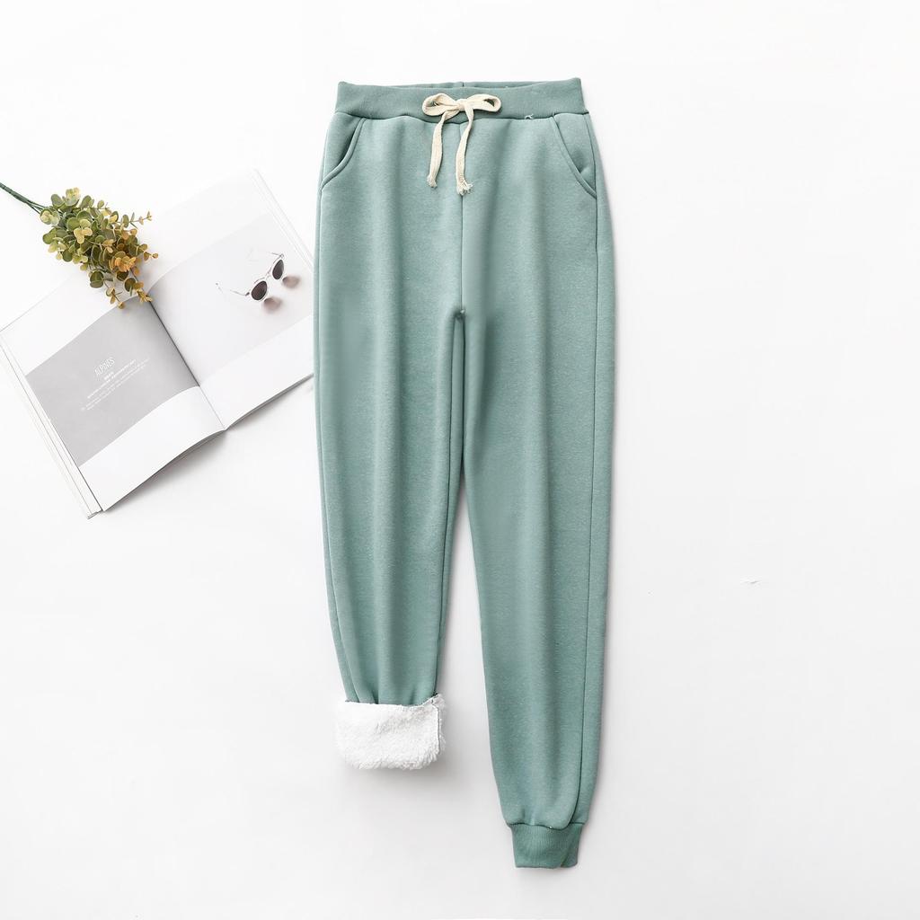 Women's Fleece-Lined Jogger Sweatpants - Warm Winter Lounge Pants with Pockets, High-Waist Cozy Drawstring Pants for Cold Weather