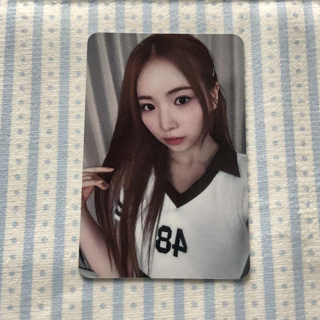 [USED] Korea Exclusive Maya NiziU HEARTRIS All Attendance Sanok Trading Card