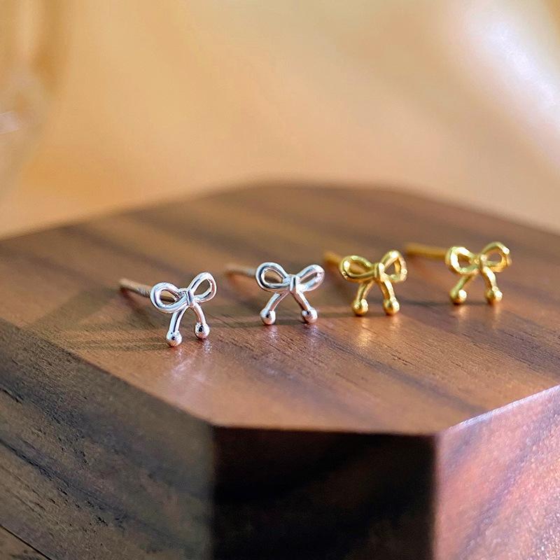 Cute Round Bead Bow Earrings for Women  Niche Design New Ear-piercing Student Earrings