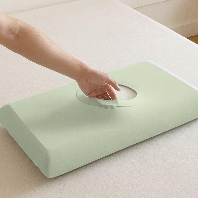 Universal Ice Silk Pillowcase: Cool, High-Elastic Memory Foam Summer Cover