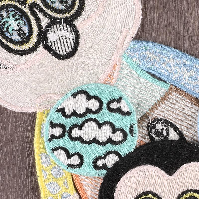 Duoku Computerstickerei Stoffetikett Cartoon-Tier Große Maus Bekleidungszubehör Aufnäher Stoffaufkleber