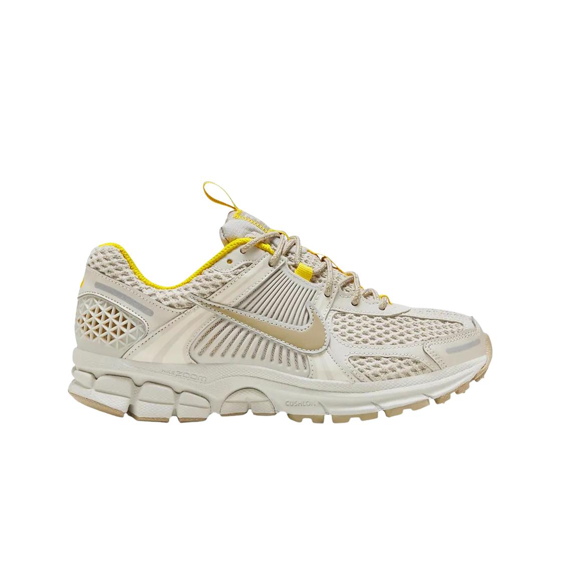 

Женские кроссовки Nike Zoom Vomero 5 Light Bone FJ7694-020
