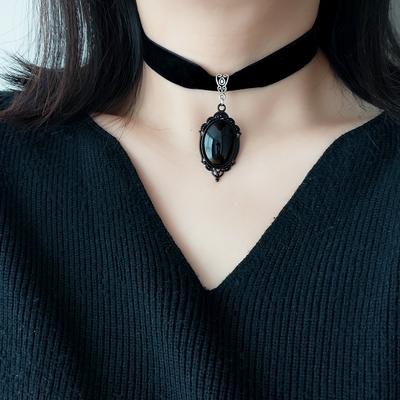 Dark Gothic Retro Style, Black Oval-shaped Pendant, Choker Necklace, Neckband, Necklace for Women