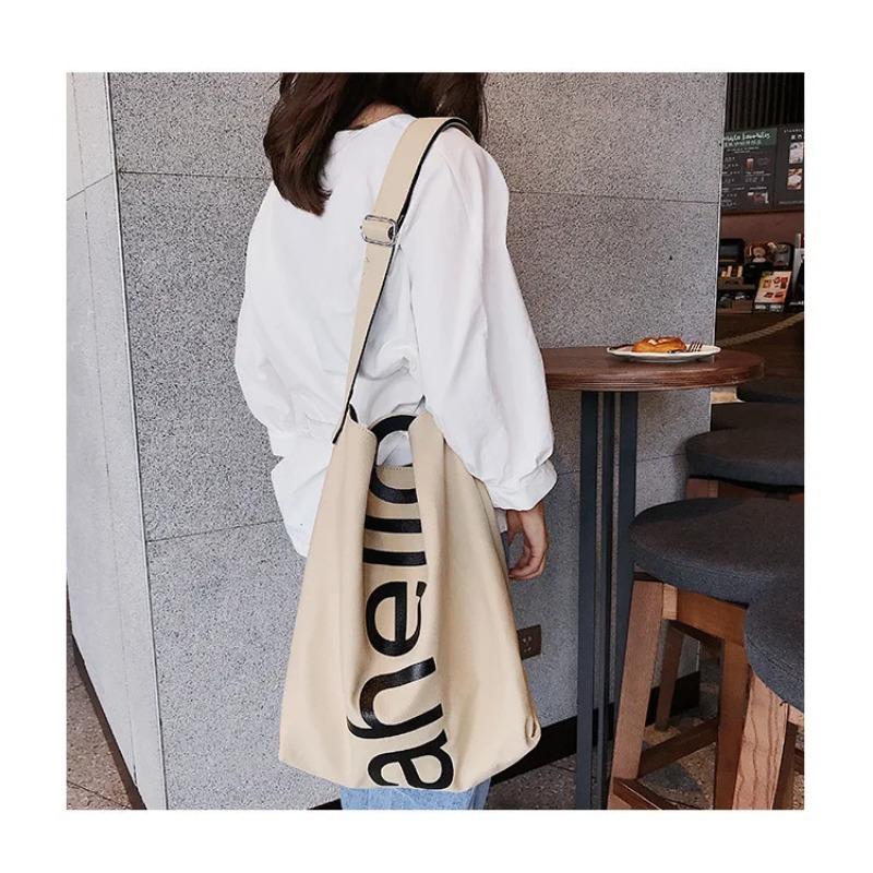 Big Bag Female 2018 New Canvas Women's Fashion Letters Přenosná taška Broadband Wild Velkokapacitní kabelka