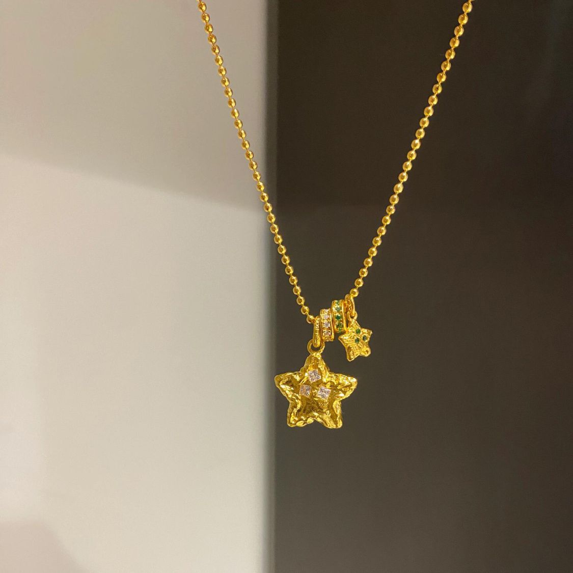 

Light Luxury Star Irregular Luster Pendant High Quality Inlay Green Diamond Necklace New In Collarbone Chain Wedding Jewelry 45cm