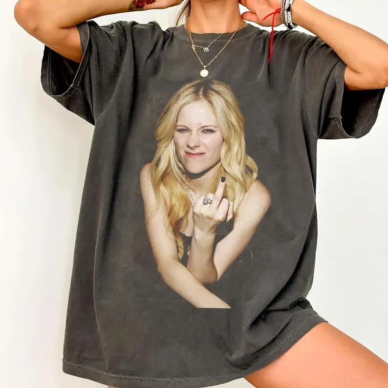 Avril Lavigne Middle Finger Shirt Avril Lavigne Concert Avril Lavigne Fan Shirt Avril Lavigne Merch Avril Lavigne Shirt S