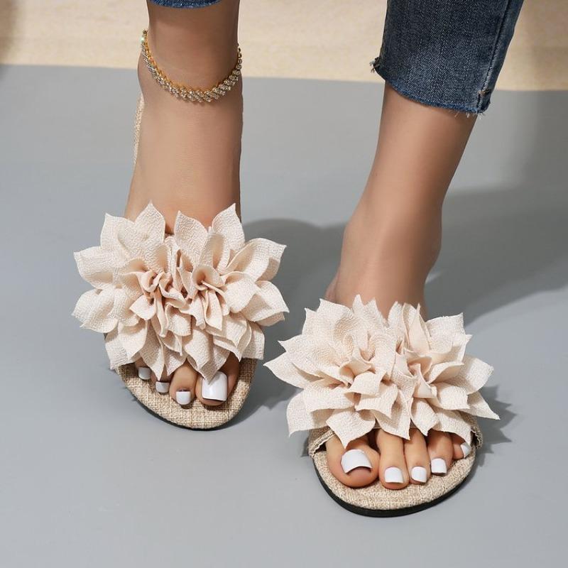 2026 NEW Summer Fashion Women's Flower Flat Slippers Casual Walking Shoes Dress Sandals Outdoor Beige Shallow