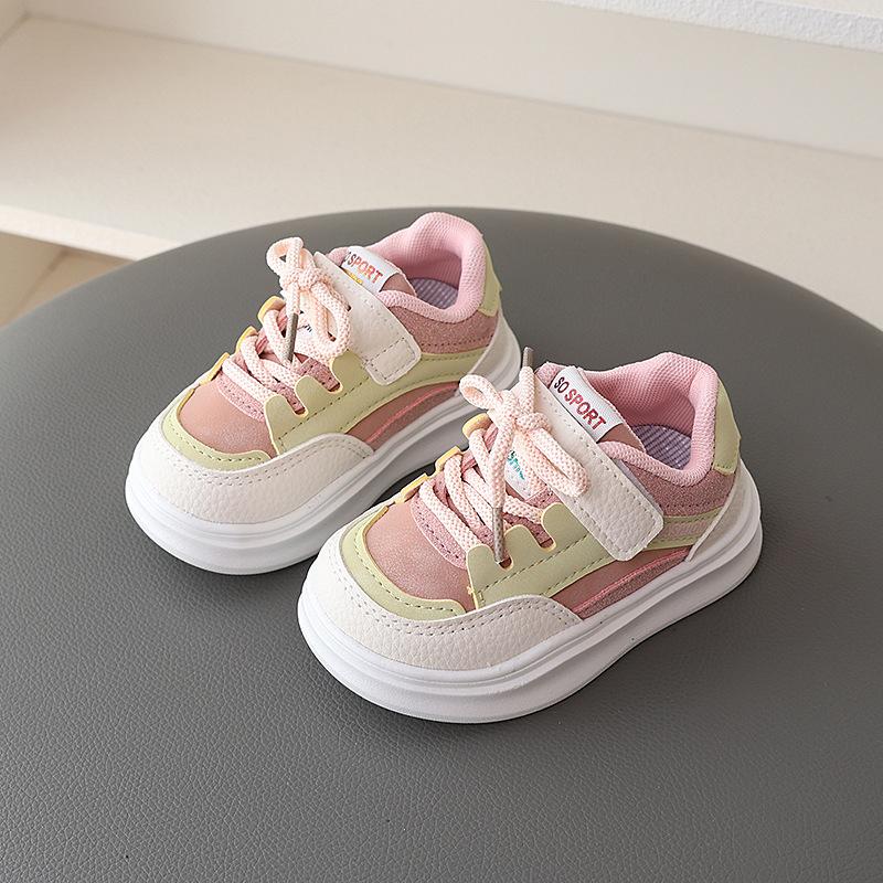 New Spring and Autumn Children's Sneakers Boys' Sports Shoes1-3Soft-soled Toddler Shoes for Girls, Lightweight and Trendy Shoes