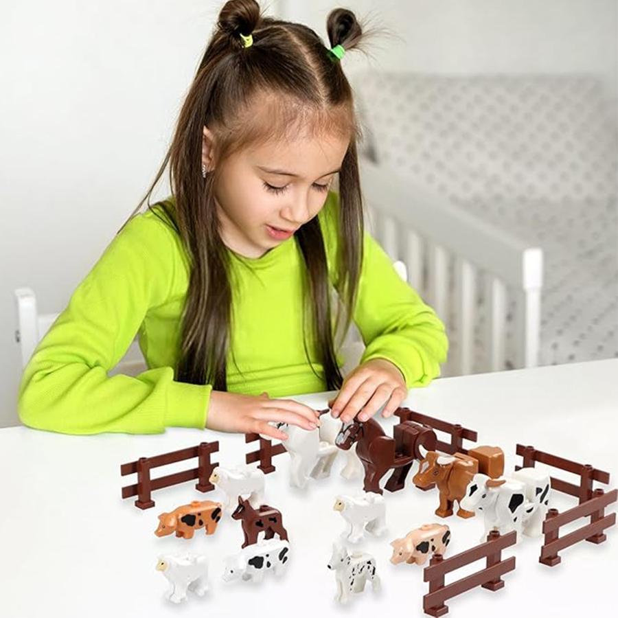 18 STÜCKE Bauernhoftiere Spielzeug Bausteinsets MOC Zubehör Steine Pferd Hund Schwein Kuh Schaf Kompatible Steine Kindergeschenke