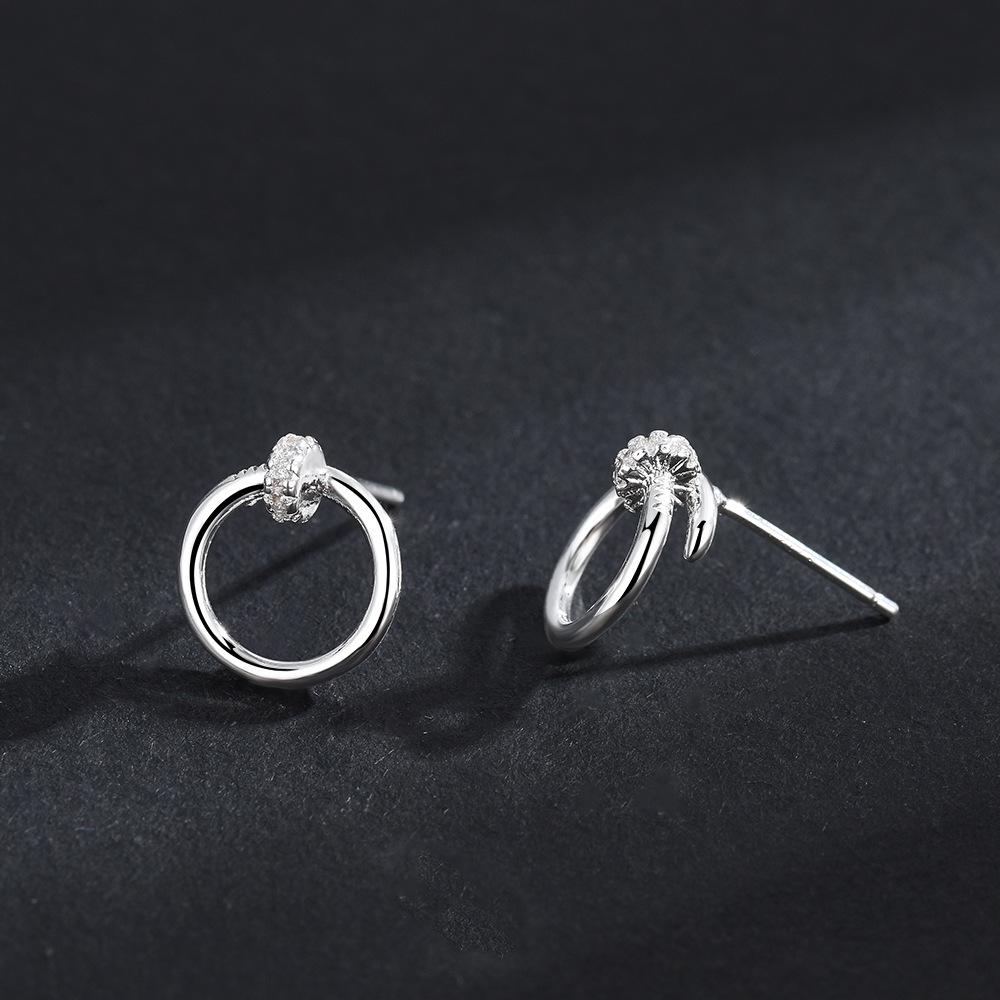 European and American High-End Irregular Hoop Stud Earrings - Versatile, Fashionable Cross-Border Jewelry