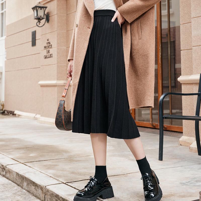 Betu Women's Pleated A-line Knit Skirt
