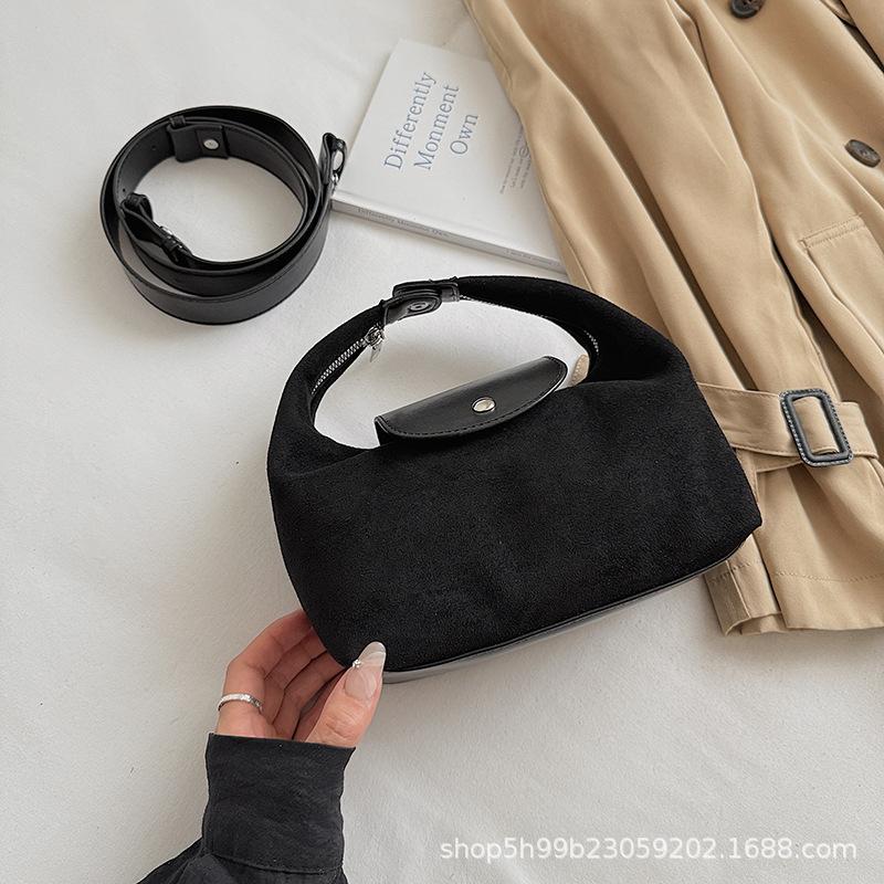 

Вельветовая маленькая сумка женская новая простая повседневная портативная сумка для поездок на работу модная универсальная на плечо через плечо чёрный