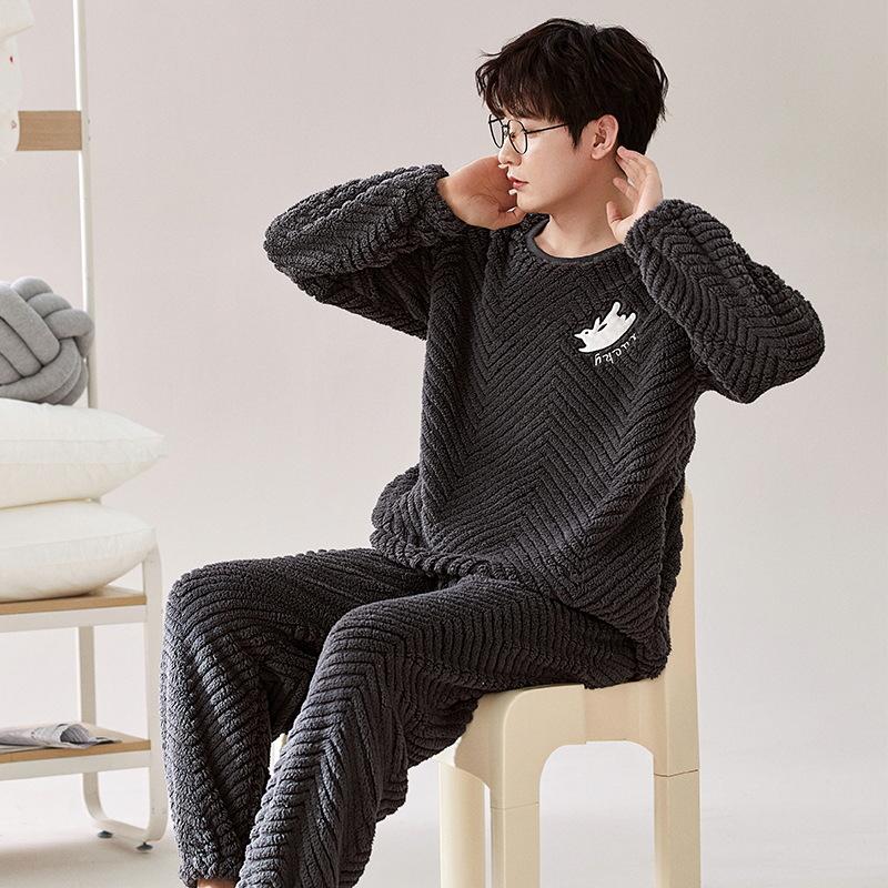 Men's Winter Thickened Coral Fleece Pajamas: Cute Cartoon Warm Homewear Set for Teenagers and Students
