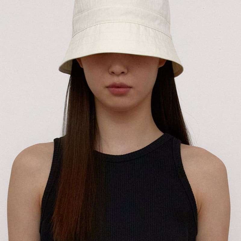 38comeoncommon Cotton Bucket Hat (Ivory)