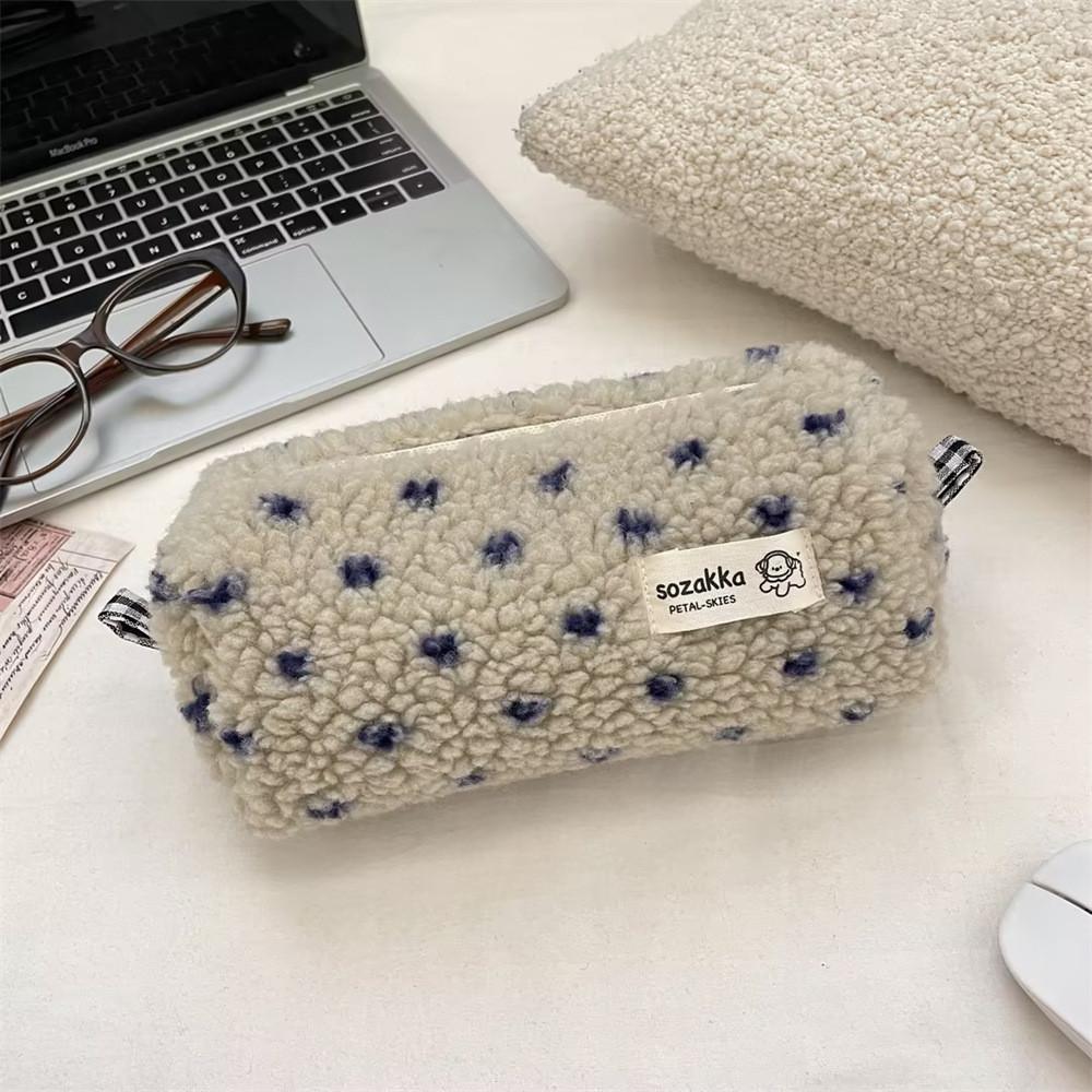 Plush Heart Pencil Case For Students With Large Capacity Storage Bag For School Supplies
