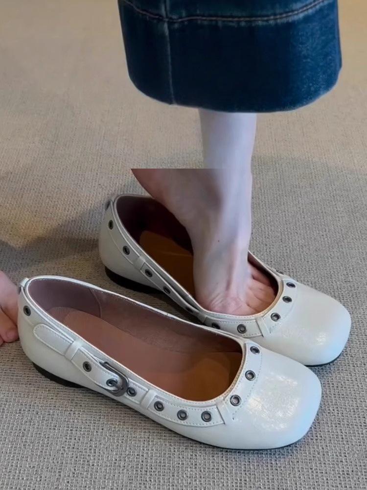 

Версия из мягкой кожи~ нишевый дизайн пряжка ремня мягкая подошва одинарные туфли женские 2025 весна новые квадратный носок туфли бабушки 40