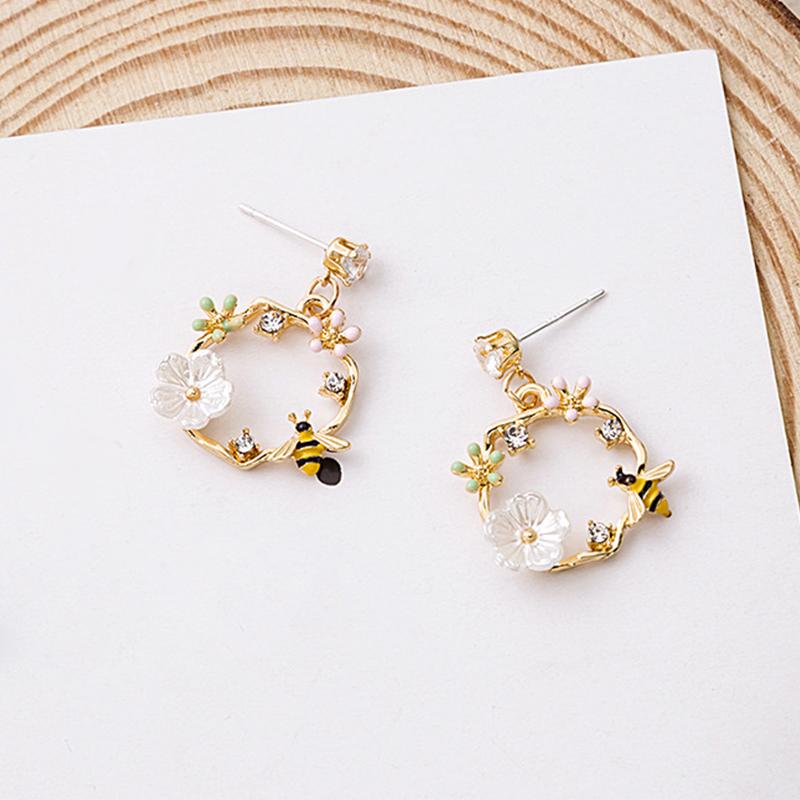 Women's Elegant Bee Flower Circle Painting Oil Rhinestone Animal Stud Earrings New Trend Girls Party Wedding Jewelry Brincos