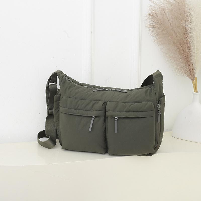 

Unisex Autumn/Winter Nylon Crossbody Bag - Large Capacity, Cotton-Padded, Soft Shoulder Bag for Casual Commute One Size темно-зеленого