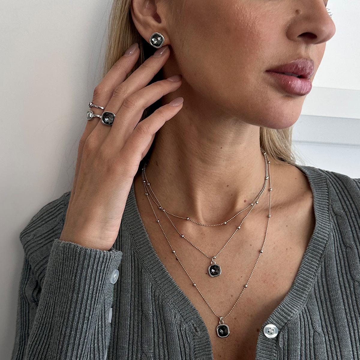 

Ingemark 4Pcs/Set Retro Irregular Black Acrylic Pendant Necklace Rings Women Trend Metal Silver Color Chain New Year Jewelry Set
