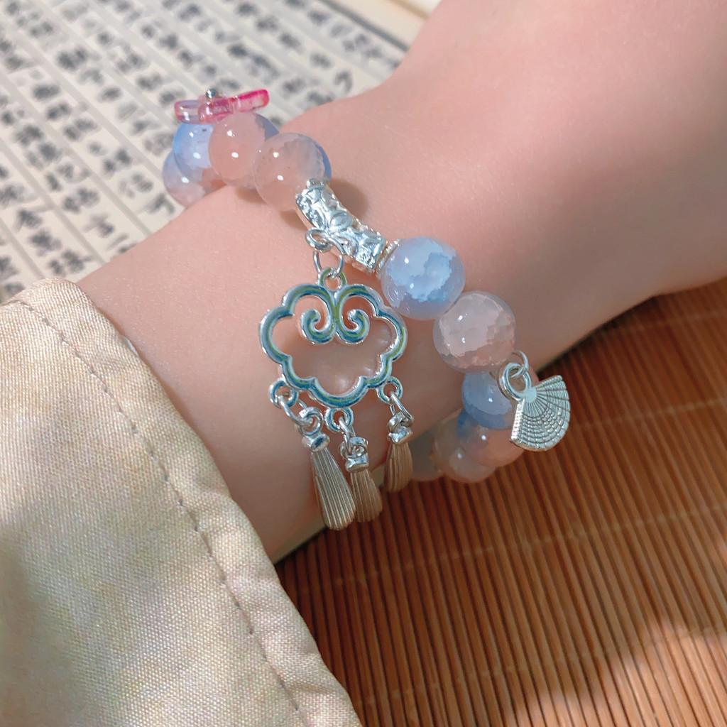 

Fashion Unique Highend Bracelet With Handcrafted Glass Beads And Touch Cultural