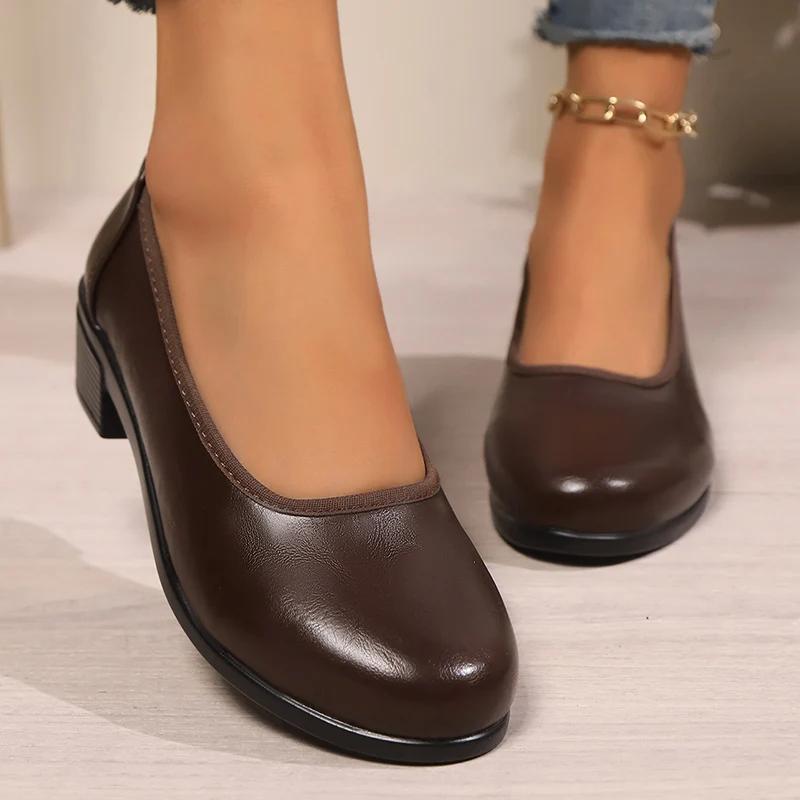 2025 Kožené střední podpatky Pracovní boty Dámské Jarní Plus Size Silné podpatky Lodičky Pohodlné Mělké Kancelářské boty Velikost 42