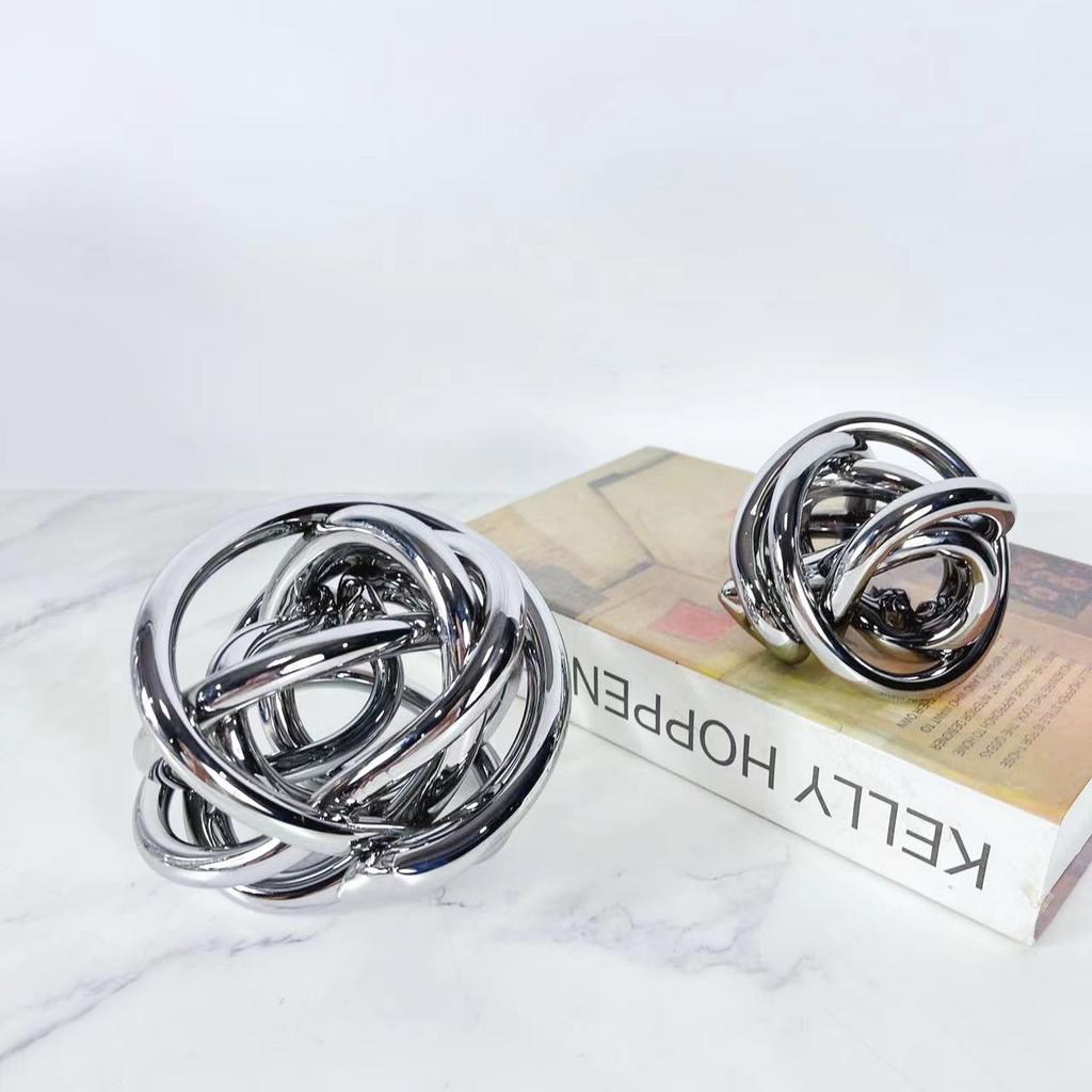 Silver Glass Sphere Wound Coil Hollowed-out Wool Ball Handmade Geometric Sphere Decorative Figurines Home Decoration Accessories