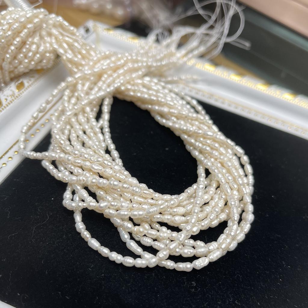 1String, White Natural Freshwater Pearls, Handmade Rice Pearl Beads for Jewelry Making DIY Necklaces, Bracelets Crafts (Beads 2.8-3.2mm, Length 36cm)