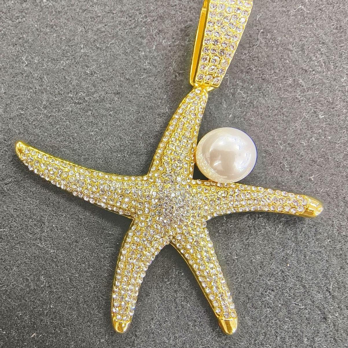 Hip Hop Starfish Pearl Full Diamond Alloy Pendant Personalized Animal Hip Hop Cuban Chain Necklace