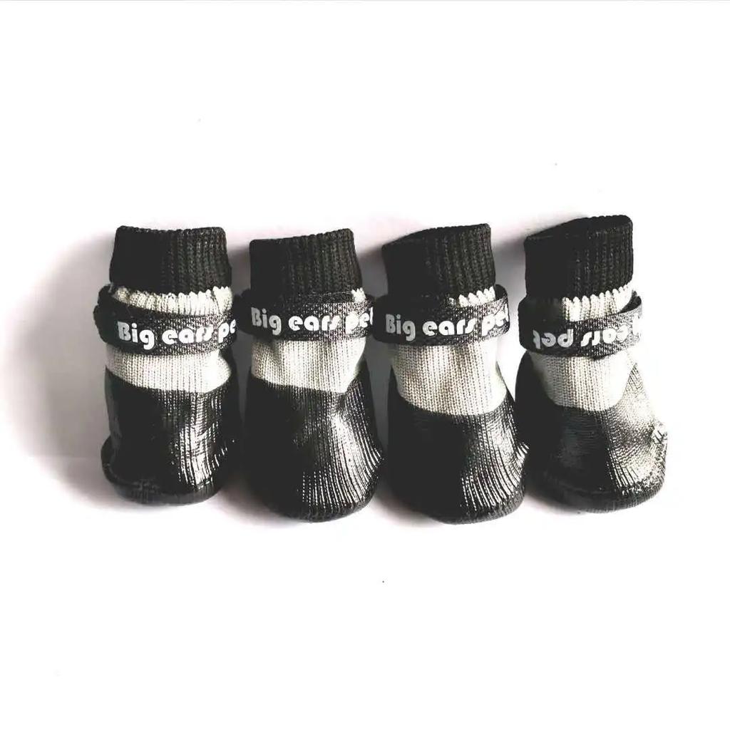 4PCS Winter Dog Shoes Waterproof Cute Puppy Boots Outdoor Walking Warm Dog Snow Shoes for Small Dog Chihuahua Pet Paw Protectors