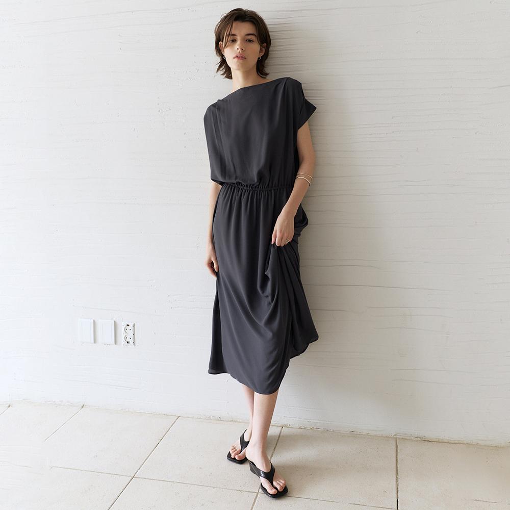 Nowood Gathered Waist Dress (Dark Gray)