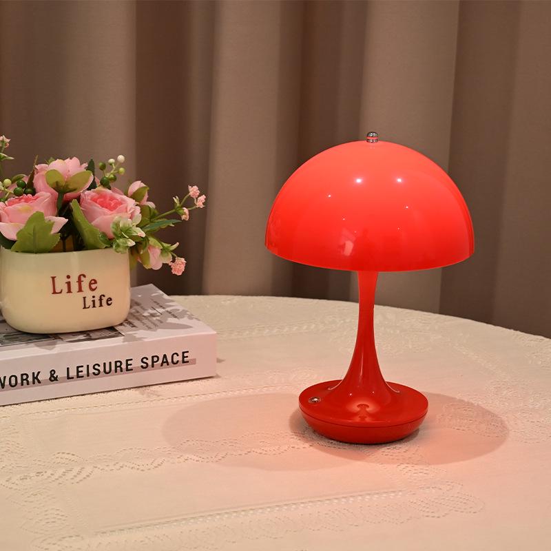 Nordic Cream Slim Waist Bedside Lamp - Rechargeable Touch Night Light with Girly Atmosphere