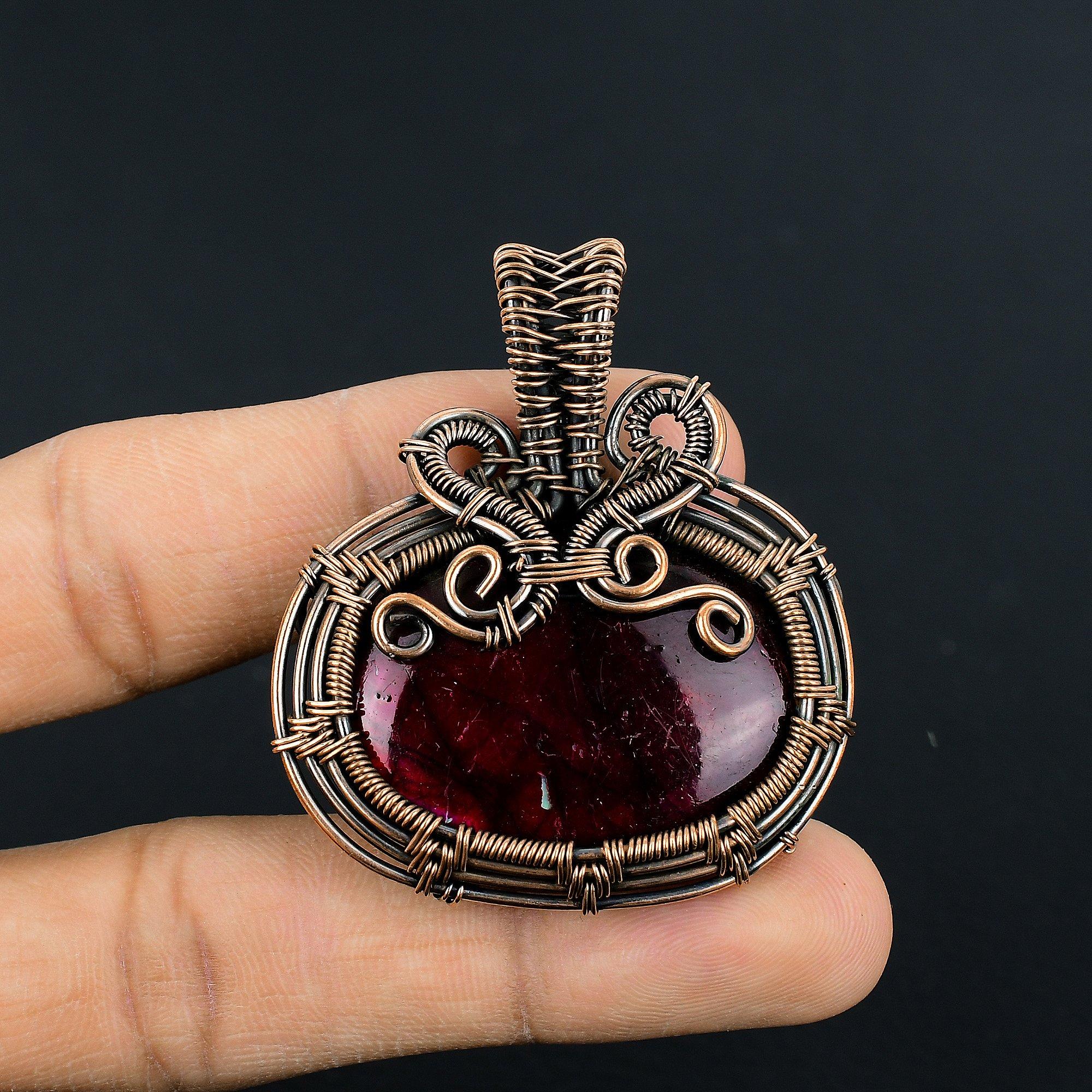 

Подвеска из красного лабрадорита, украшение, обернутое медной проволокой 999 пробы, подвеска с драгоценным камнем, ювелирное изделие ручной работы, свадебный подарок 2.55 Inches