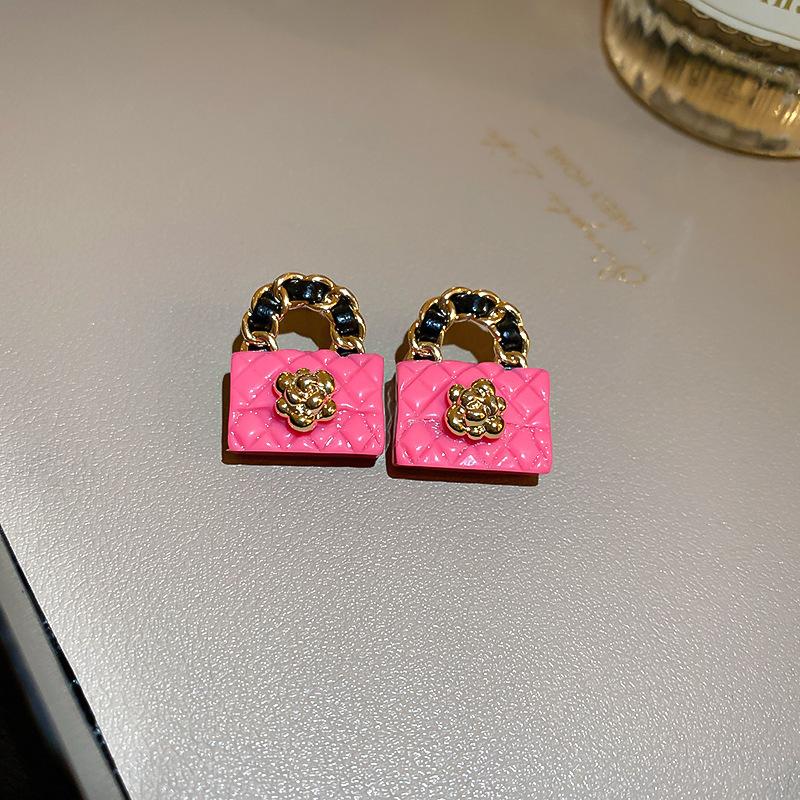 Black retro flower butterfly earrings temperament high-end stud earrings fashion niche versatile light luxury earrings